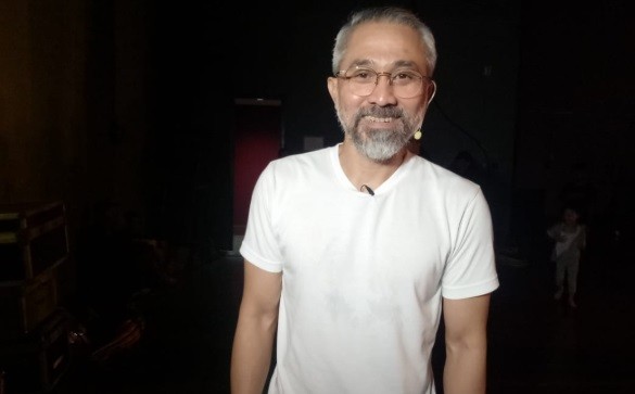 Pertama Kali Pentaskan Wayang Orang, Lukman Sardi Perankan Karakter Utama