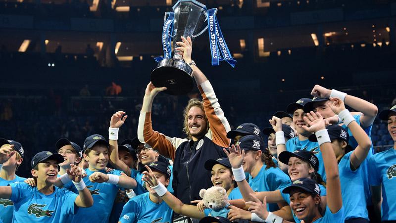 Kalahkan Thiem, Tsitsipas Jadi Juara ATP Finals Termuda sejak 2001