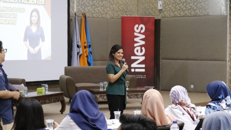 Percaya Diri Kunci Penting Menjadi Presenter Berita Andal