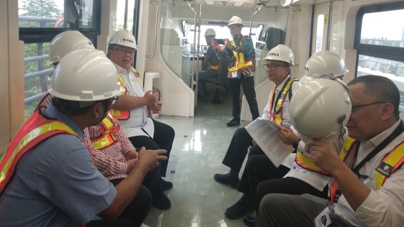 Jajal LRT Jabodebek, Menristek: Sangat Mulus, Hampir Tak Ada Kebisingan