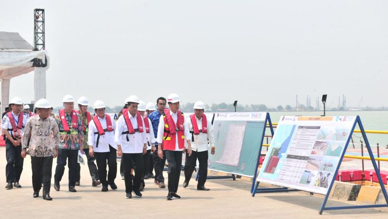 Terjebak Kemacetan di Casablanca, Jokowi: Bukan Macet, Berhenti Hehehe