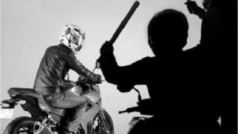 Dikalungi Celurit, Pelajar SMP di Bantul Jadi Korban Kawanan Begal Motor