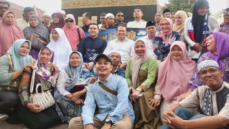 Bamsoet Lepas Jamaah Umrah Baladhika Karya Menuju Tanah Suci