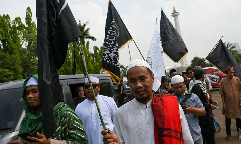 Reuni 212 Usai, Monas Ditinggalkan Massa dalam Keadaan Bersih