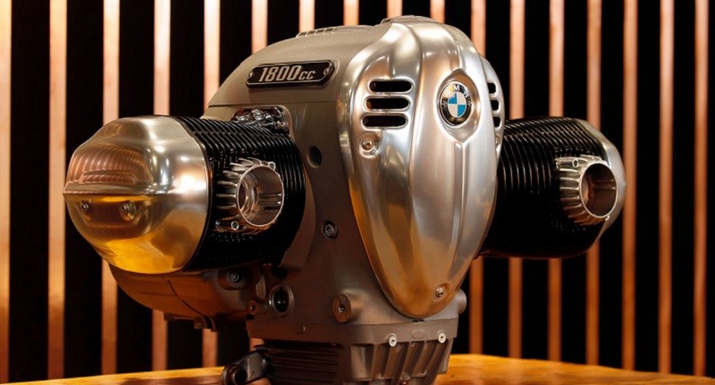 BMW Motorrad Bangun Mesin Motor Super Jumbo Big Boxer 1.800 Cc