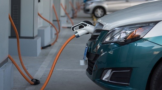 China Targetkan Populasi Kendaraan Listrik 25 Persen pada 2025