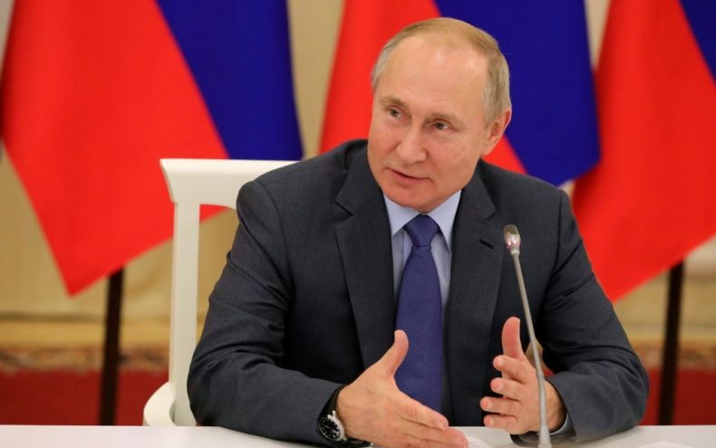 Vladimir Putin Dikabarkan Bakal Mundur karena Penyakit Parkinson, Ini Penjelasan Kremlin