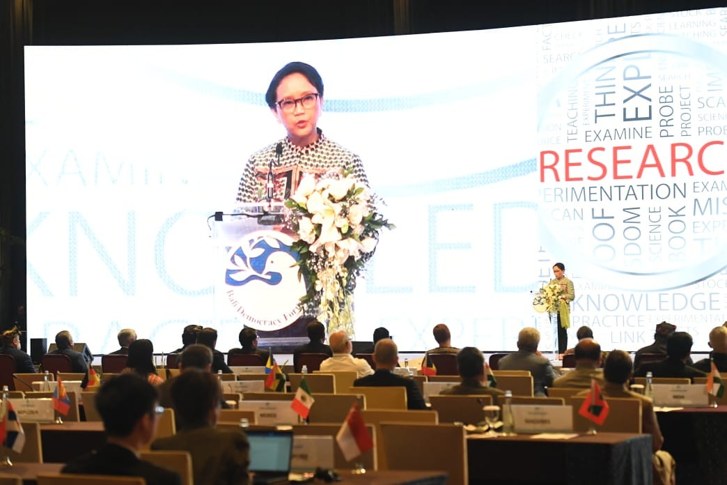 Buka BDF Ke-12, Menlu Retno Singgung soal Demokrasi Inklusif