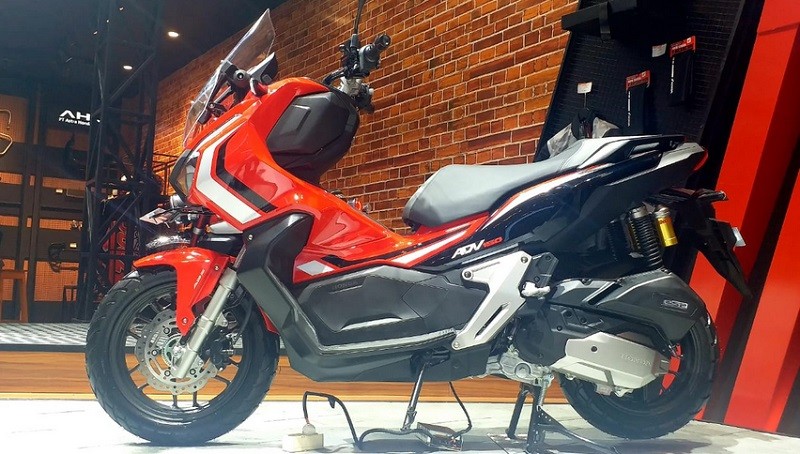 Kehadiran ADV150 Makan Pasar PCX, Ini Kata Honda