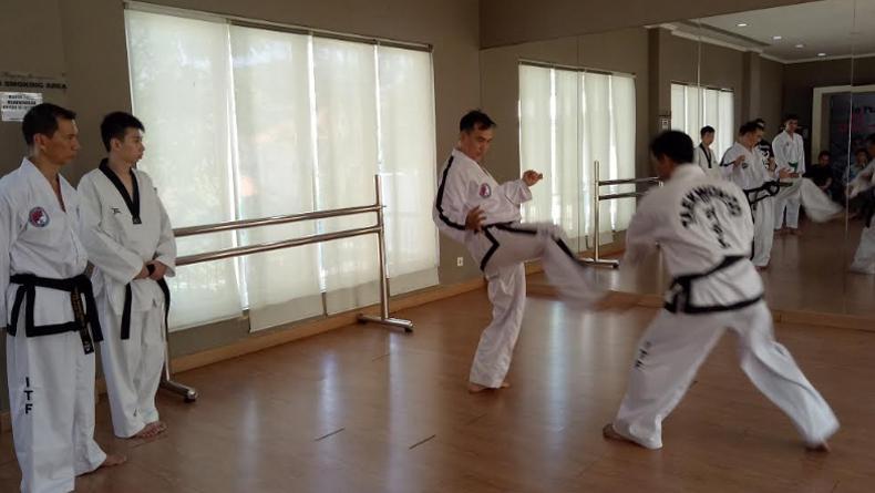 Seni Bela Diri Taekwondo ITF Dikenalkan pada Masyarakat Surabaya