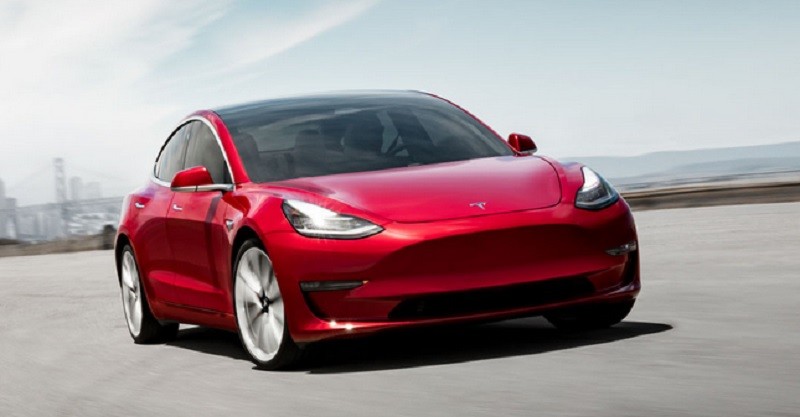 Diproduksi di Shanghai, Tesla Buatan China Dapat Subsidi Rp50 Juta