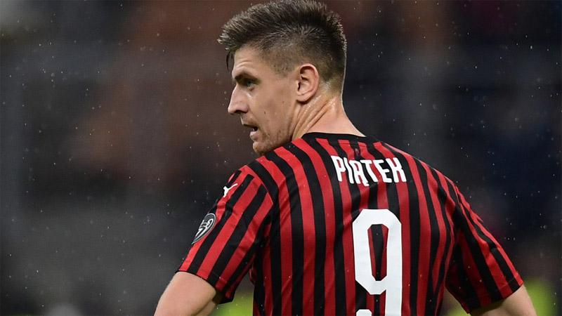 Striker AC Milan Krzysztof Piatek Digoda Aston Villa dengan Uang Rp464 Miliar