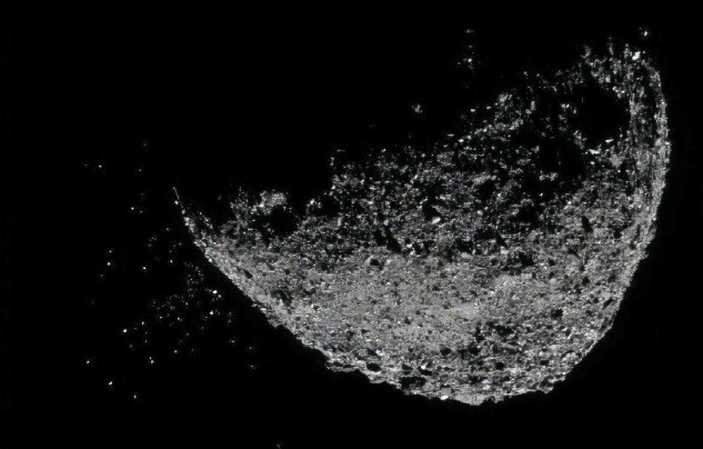 Menguak Misteri Letusan di Asteroid Bennu
