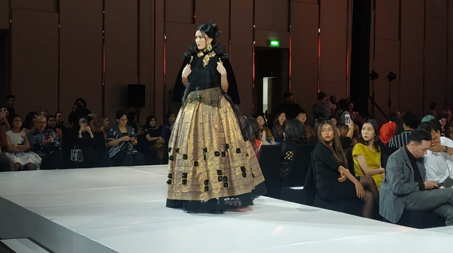 Unjuk Karya di IFF & The Masterpiece 2019, Liliana Tanoesoedibjo Angkat Tenun Lombok