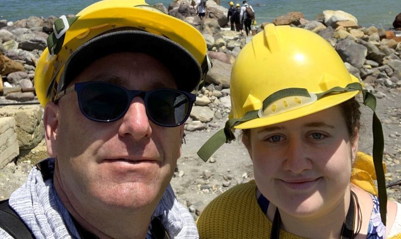 Kisah Kengerian Letusan Gunung di White Island Selandia Baru, Kulit Terkelupas akibat Abu Panas