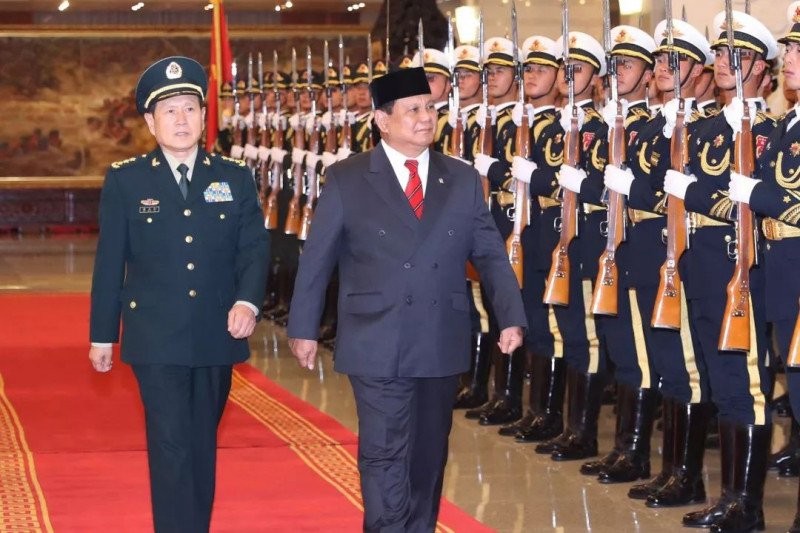 Begini Hangatnya Prabowo dan Menhan China di Tengah Dinginnya Salju Beijing