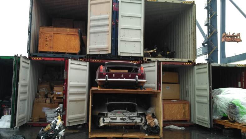 Bea Cukai Sita 19 Mobil dan 35 Motor Mewah Selundupan Senilai Rp21 Miliar