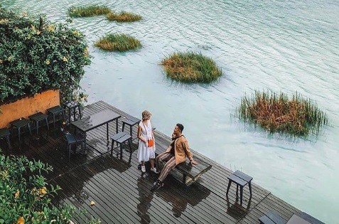 Pesona Danau Linow di Tomohon, Airnya Bisa Berubah Warna dan Bercahaya