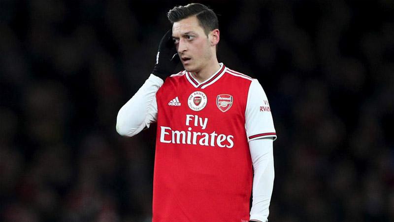 Mesut Ozil Dihapus dari PES 2020 di China karena Komentarnya soal Uighur