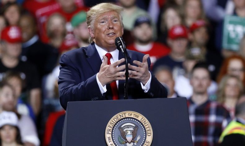 6 Anggota Tim Kampanye Donald Trump Terinfeksi Virus Corona