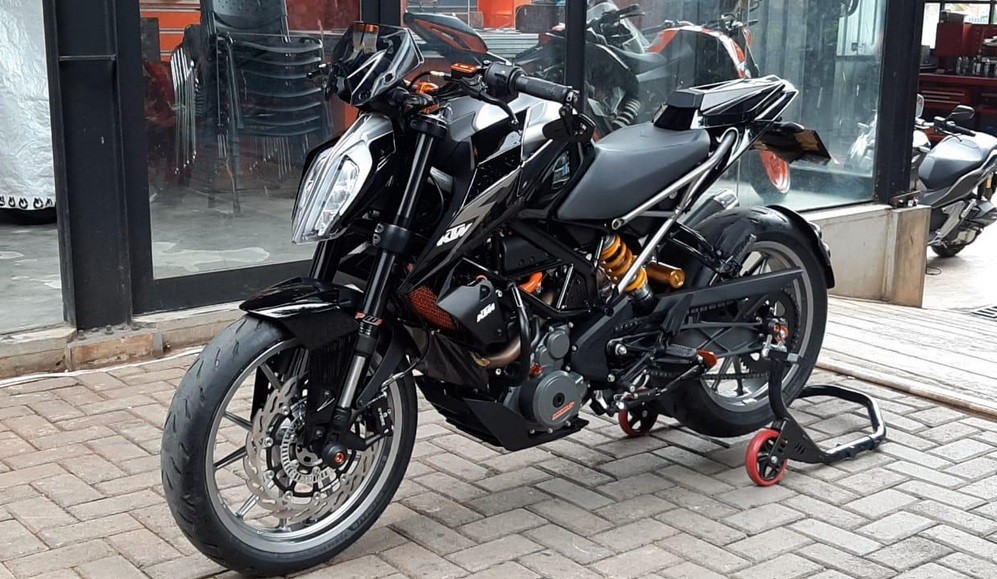 KTM Duke 250 R Dimodifikasi Jadi Roadster, Tampang Mengerikan