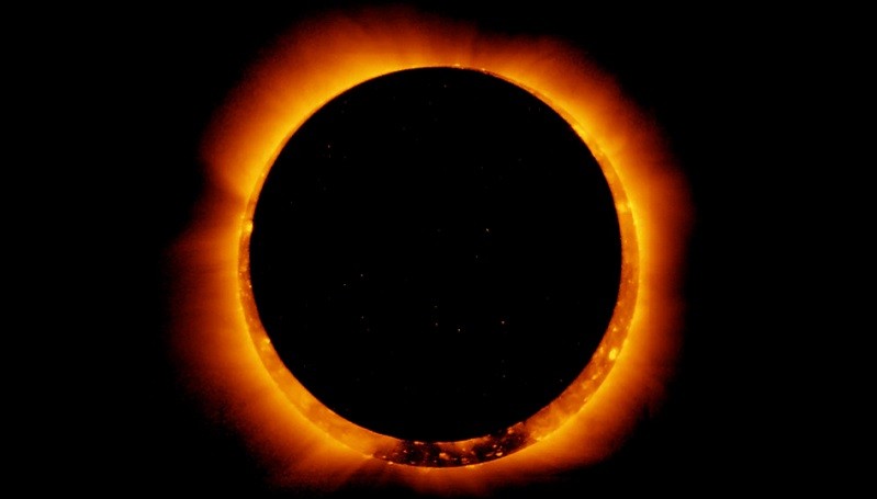 Tips Aman Amati Gerhana Matahari Cincin, Gunakan Kamera Pinhole