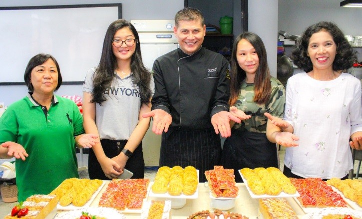 Mengenal Jenis Pie dan Cookies Hidangan Natal