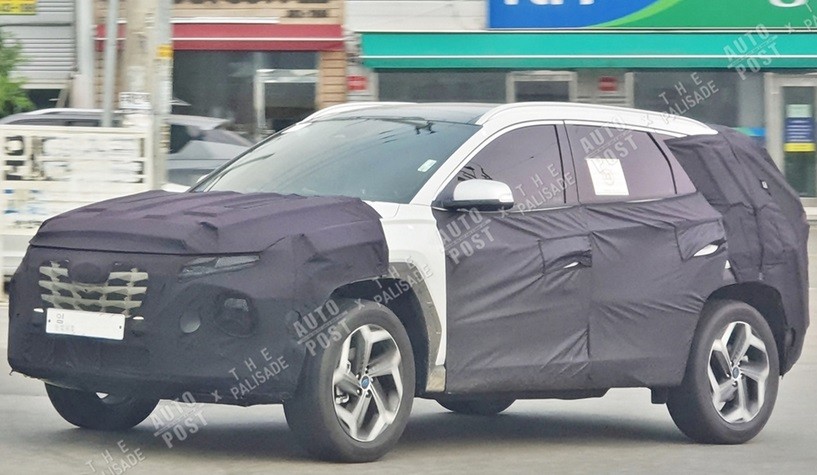 Hyundai Tucson Generasi Ke-4 Tertangkap Kamera sedang Diuji Jalan