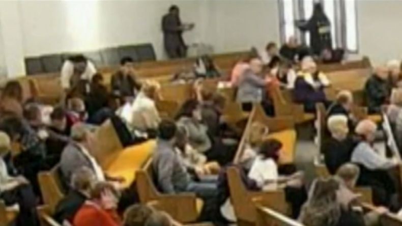 Penembakan di Gereja Texas Terekam Kamera, Jemaat dan Pelaku Tewas