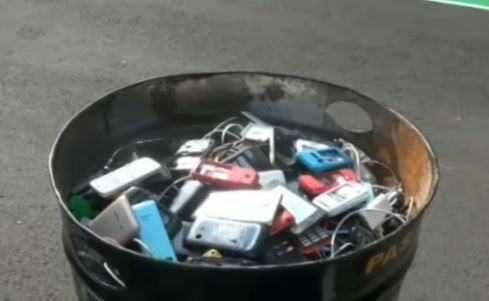 Kominfo Ajak Masyarakat Tak Beli Ponsel Ilegal karena Rugi