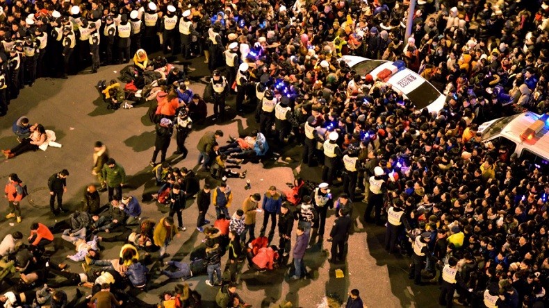 5 Sejarah 31 Desember, Kelahiran Sir Alex Ferguson hingga Kematian Massal di Shanghai