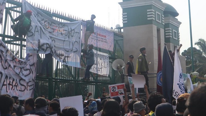 Demo Tolak RKUHP dan RUU KPK Bubar setelah Ada Kesepakatan dengan Sekjen DPR