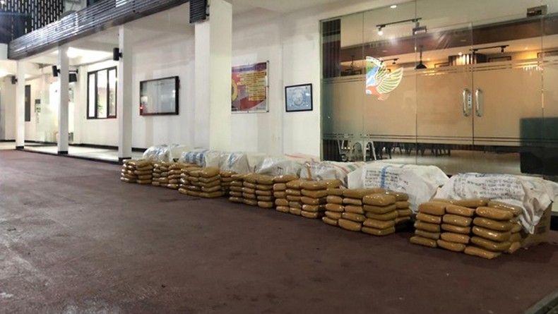 Melawan Polisi, Pengedar Ganja 210 Kg Jaringan Sumatera-Jawa Tewas Ditembak