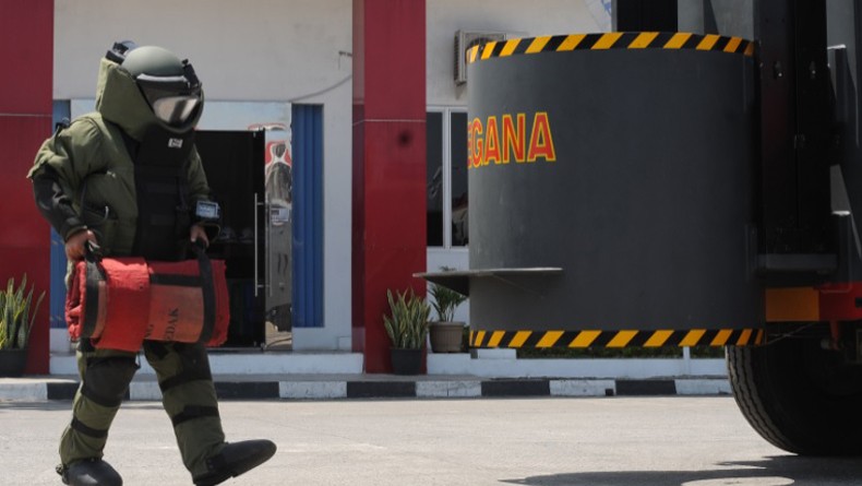 Dankor Brimob Polri Pimpin Olah TKP Ledakan di Gudang Amunisi Polda Jateng