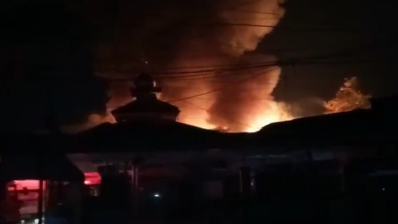 Kebakaran di Sejumlah Wilayah Jakarta Malam Tadi Diduga karena Api Lilin