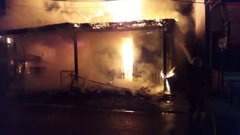 Kebakaran di Jalan Raya Cipayung Jakarta Timur, 3 Orang Meninggal