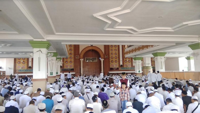 Jenazah Ustaz Arifin Ilham Tiba di Sentul Sore Ini