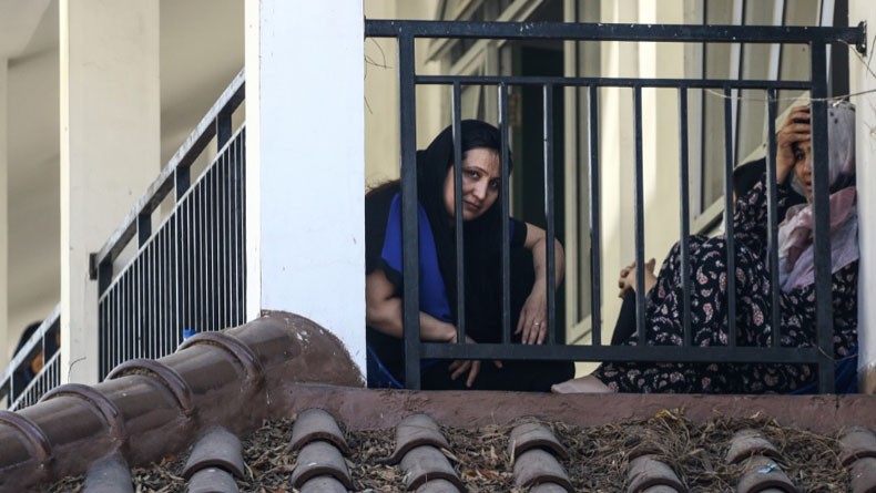 Pemprov DKI Berikan Bantuan Tambahan Air Bersih untuk Pengungsi Pencari Suaka