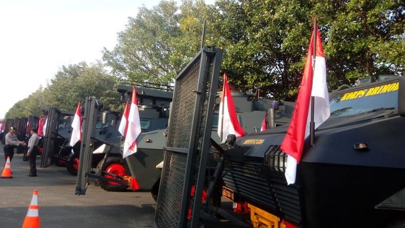 Kendaraan Taktis dan Anjing Pelacak Disiagakan di Sekitar Mako Brimob