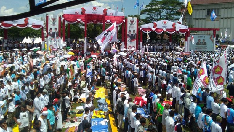 Disambut Ribuan Masyarakat Solo, Prabowo Yakin Menang Pilpres 2019