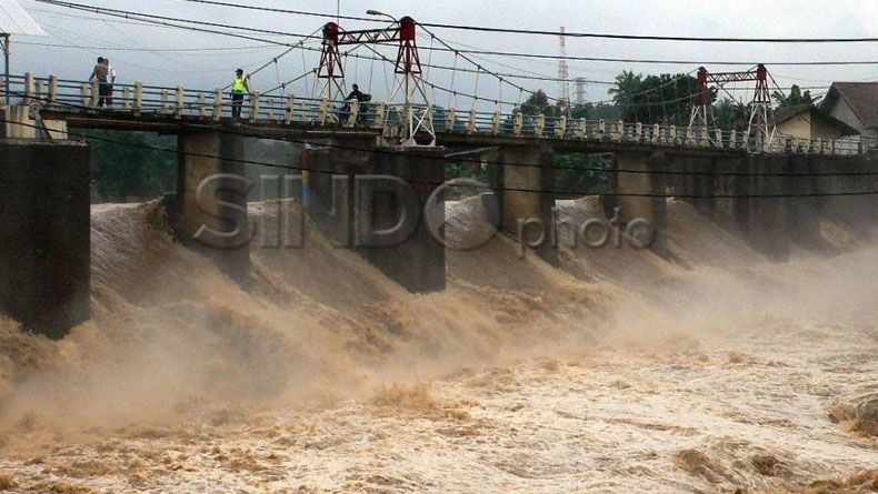 Bendung Katulampa Siaga I, Warga Bantaran Kali Ciliwung Diminta Waspada Banjir