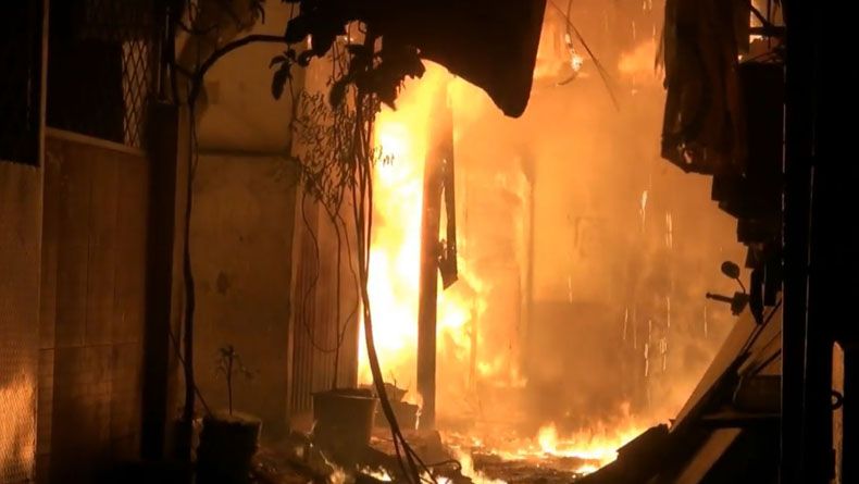 Korban Kebakaran Malam Tadi, 350 Warga Menteng Atas Mengungsi