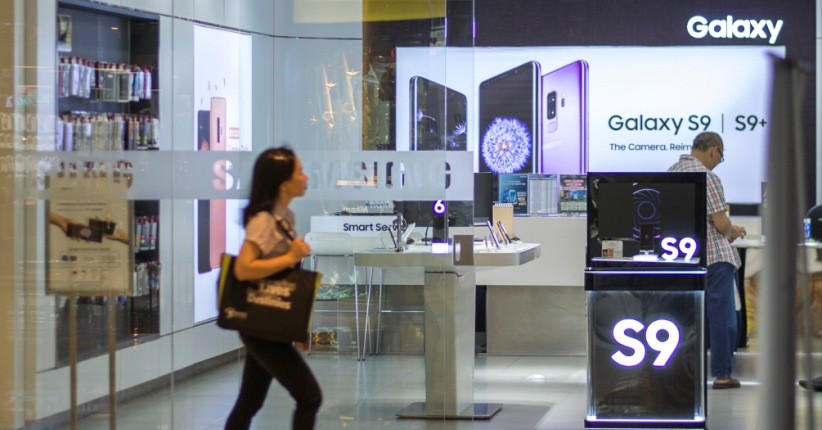 Studi Nielsen: Orang Indonesia Doyan Beli Barang Premium Lewat Online