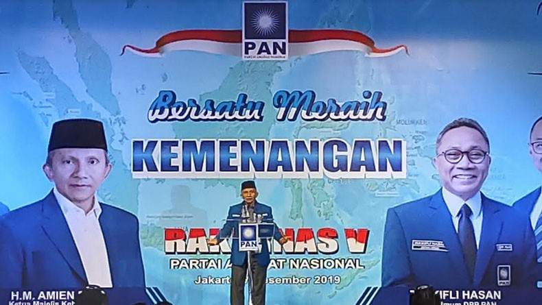 Tegur Peserta Rakernas PAN yang Teriak Lanjutkan, Amien Rais: Ini Bukan Partai Kampungan