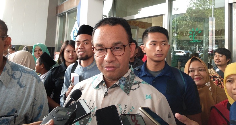 Anggota DPRD Gadai SK ke Bank, Anies: Oh Ya? Baru Tahu Saya