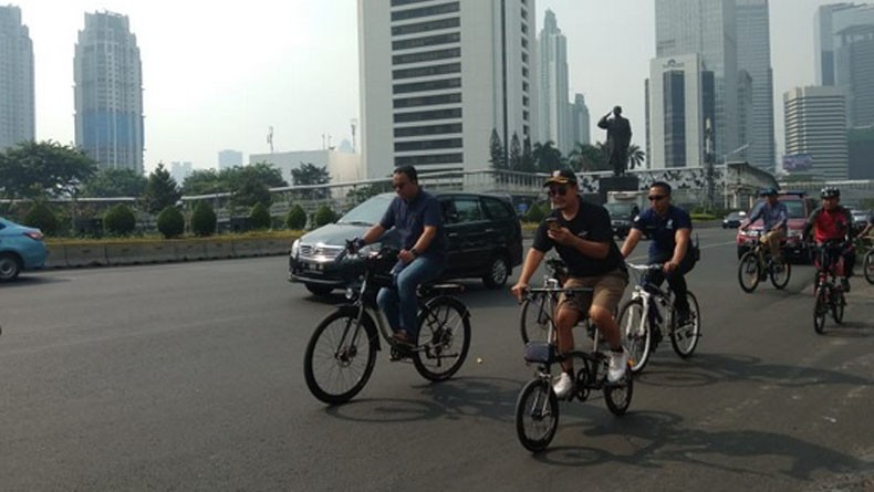 Uji Coba Jalur Sepeda Fase 2, Anies Baswedan Gowes Sejauh 23 Kilometer