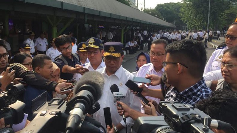 Pimpin Apel Pasukan Angkutan Natal dan Tahun Baru, Menhub: Kita Abdi Negara Wajib Melayani