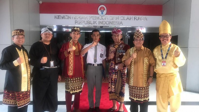 Gagal di Pemkab Labuhanbatu, Koko Jadi Petugas Upacara HUT ke-74 RI di Kemenpora