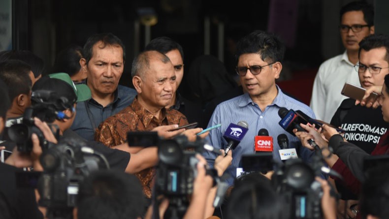 Polemik Stafsus Jokowi, Eks Pimpinan KPK Usul Deklarasi Tolak Konflik Kepentingan