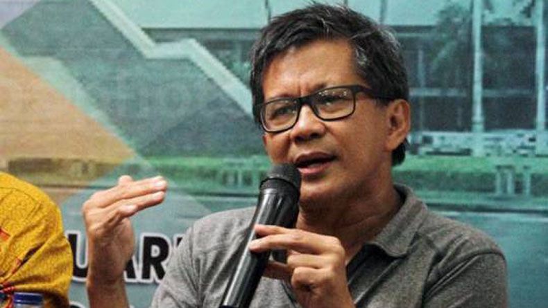 Desak Pemerintah Tangkap Rocky Gerung, Barikade 98 Bakal Gelar Aksi Kerahkan 10.000 Orang